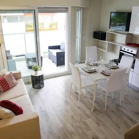 Magnifique 3p - French Riviera - 3mn - Air Conditioning - Balcony Apartment